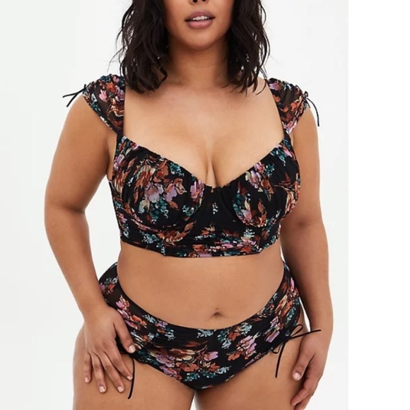 TORRID NWT BLACK FLORAL MESH DRAWSTRING CAP SLEEVE LONGLINE BRALETTE & P… - Picture 1 of 8